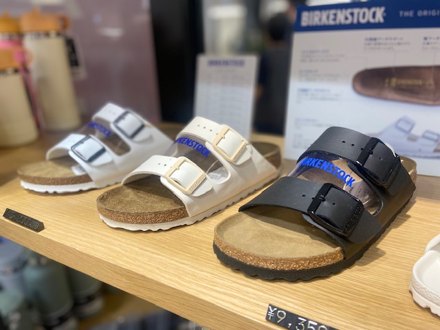 BIRKENSTOCK ARIZONA入荷中!