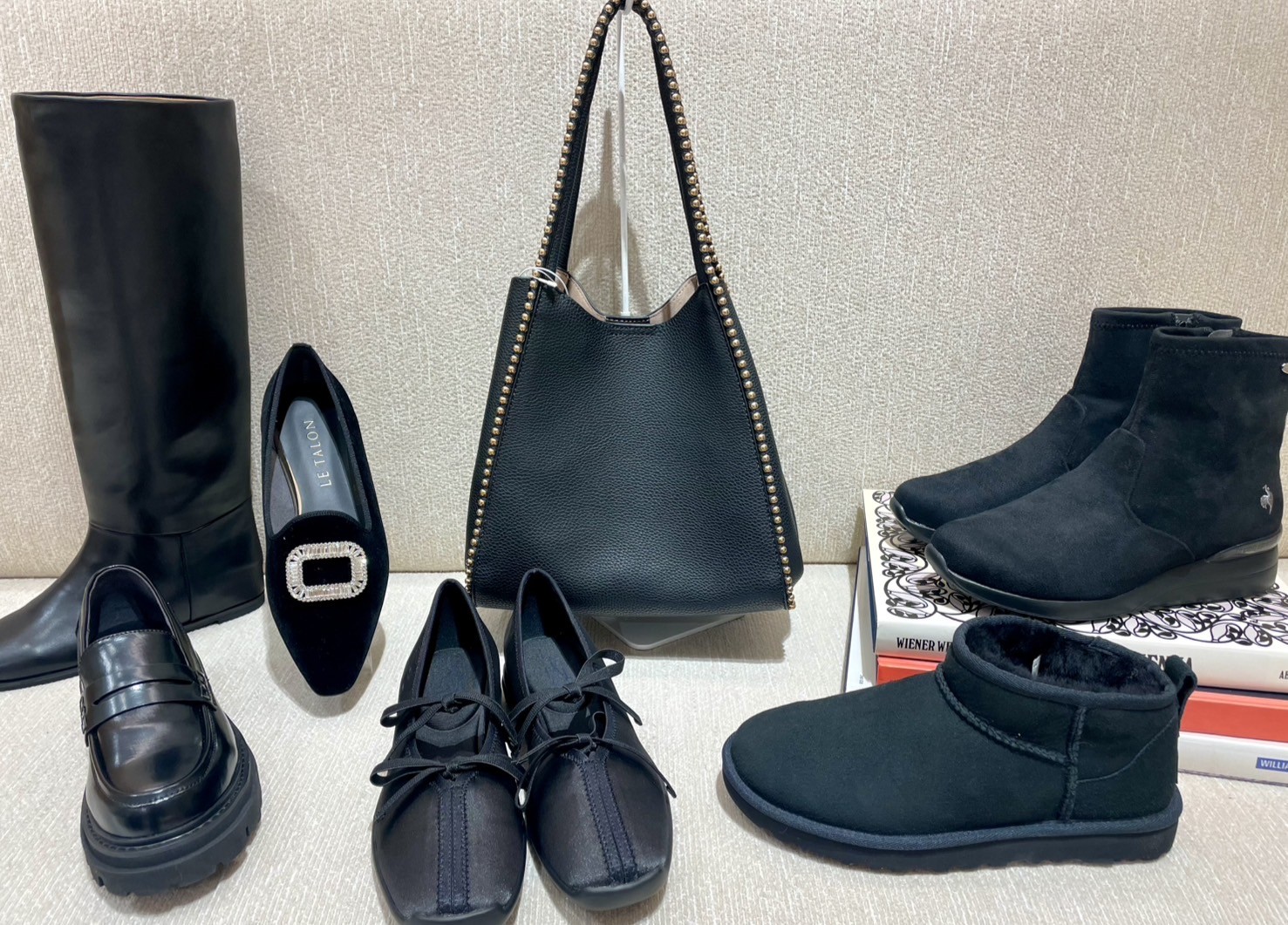 \ブラックフライデー/素敵なブラックアイテムが大集合♡