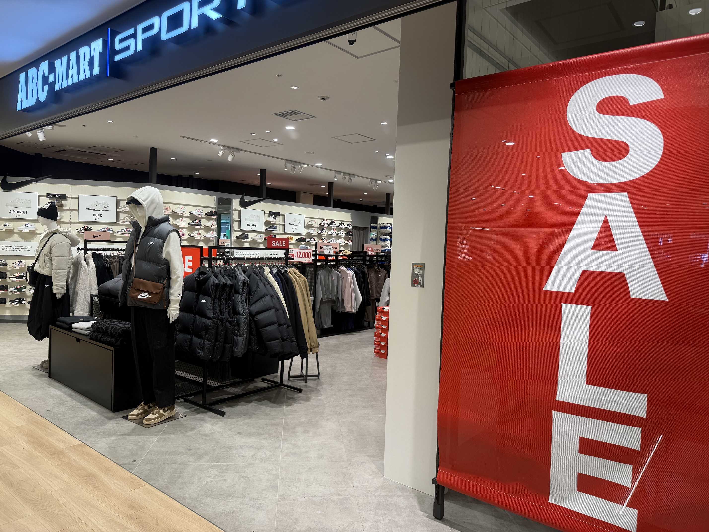 ★SALE★ アパレル商品 MAX 30%OFF!!