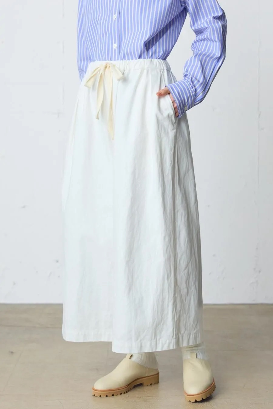 春のワイドデニム