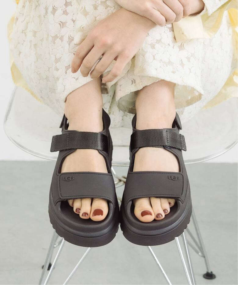 大人気サンダルUGGの別注カラーが登場!