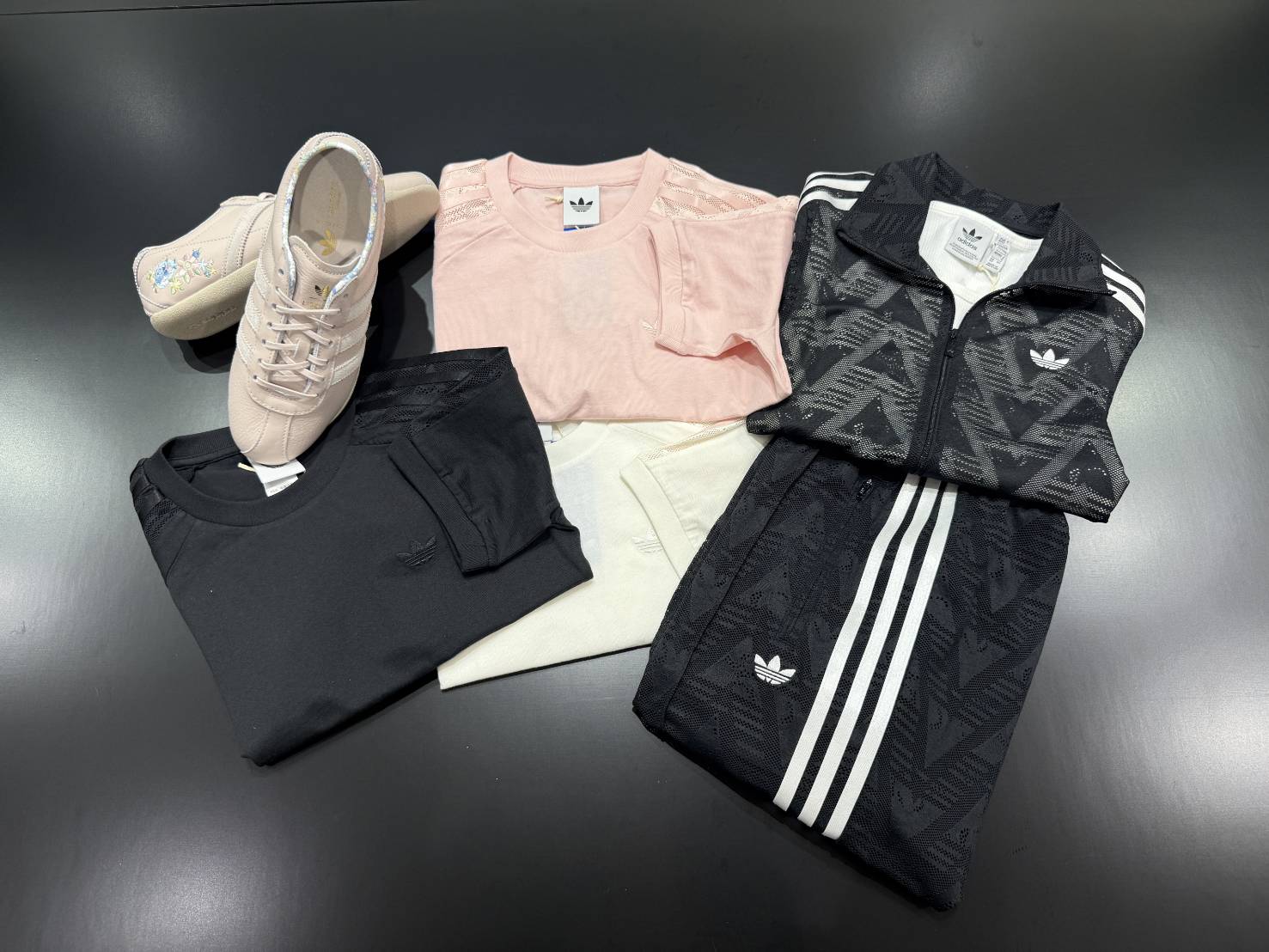 ★NEW★ アディダスアパレル春新作